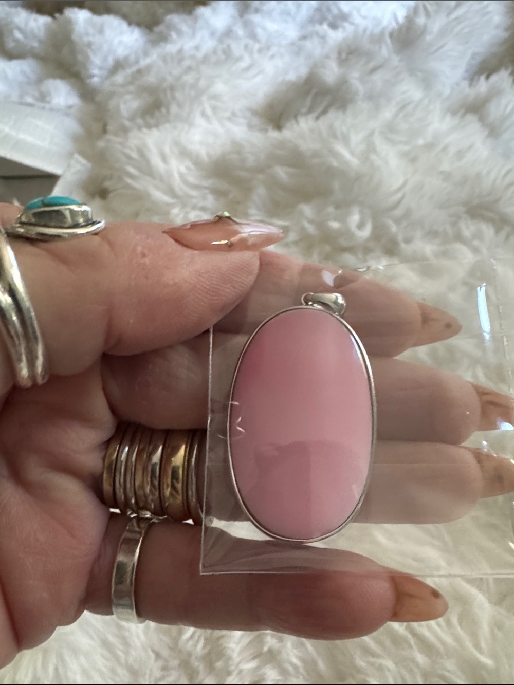 Pink conch native made Oval Stone Pendant Necklace -925 silver Jewelry